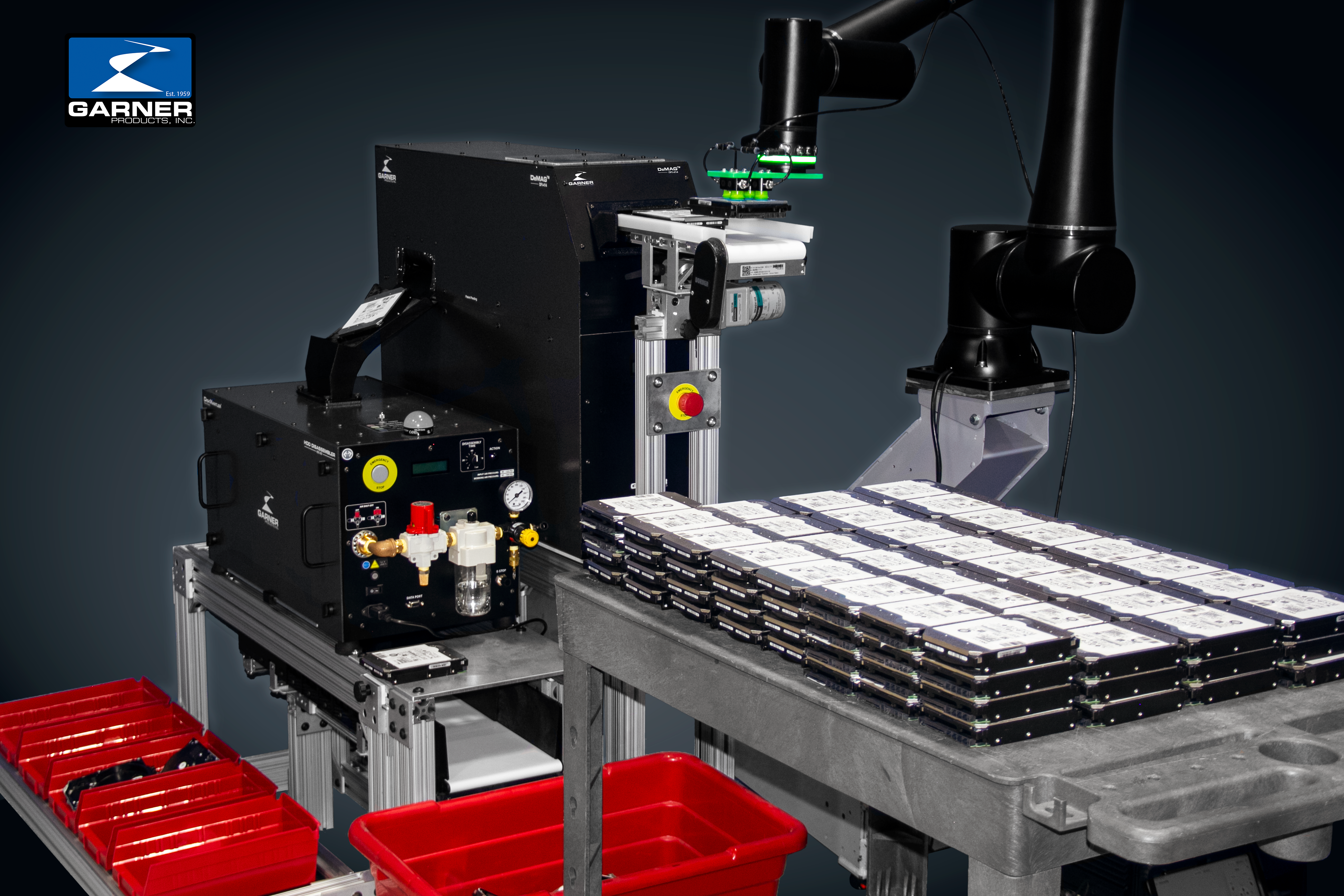 Robot_Arm_w_DiskMantler_Suite